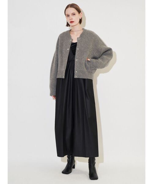 ELENDEEK(エレンディーク)の「ディープネックオールインワン(つなぎ/オールインワン・レディース・ブラック/グレー・02/01)」の8枚目の写真