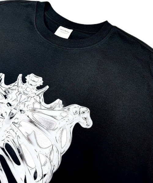 XU(エックスユー)の「【Never mind the XU】metal born tee / 【ネバーマインド ザ エックスユー】メタルボーン半袖Tシャツ(Tシャツ/カットソー・メンズ・ブラック/ホワイト・ONE SIZE)」の8枚目の写真