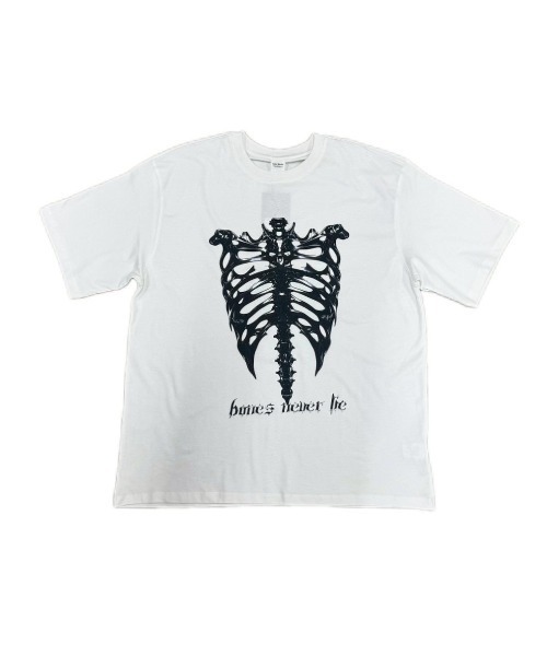 XU(エックスユー)の「【Never mind the XU】metal born tee / 【ネバーマインド ザ エックスユー】メタルボーン半袖Tシャツ(Tシャツ/カットソー・メンズ・ブラック/ホワイト・ONE SIZE)」の3枚目の写真