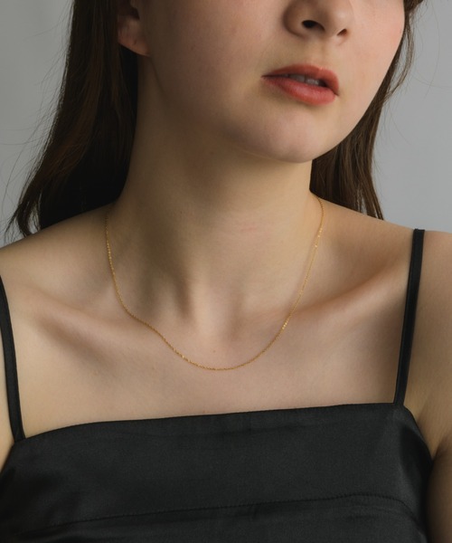 muku（ムク）の「NC/1mm Sheer Chain（ネックレス・レディース・シルバー/ゴールド・39/45/52）」の2枚目の写真