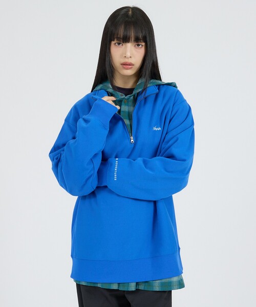 NANGA(ナンガ)の「【NANGA/ナンガ】DRY MIX TERRY HALF ZIP SWEAT/ハーフジップ/ロゴ/ユニセックス(スウェット・メンズ・ブラック/レッド/グリーン/アイボリー/ブルー/グレー・M/L)」の1枚目の写真