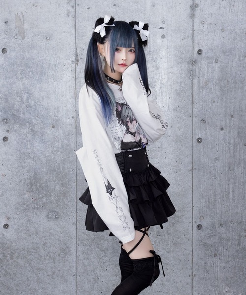 Amilige(アミリージュ)の「Dreaming DollプリントロングTシャツ(Tシャツ/カットソー・レディース・ブラック×レッド/ホワイト×パープル/ブラック×パープル・FREE)」の21枚目の写真