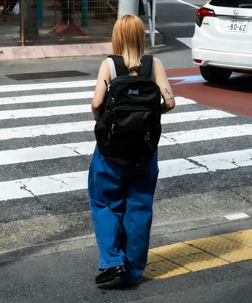 BEN DAVIS（ベンデイビス）の「【BEN DAVIS/ベンデイビス】エクスパンダブルバッグ（バックパック/リュック・メンズ・ブラック/レッド/ブルー・FREE）」の14枚目の写真