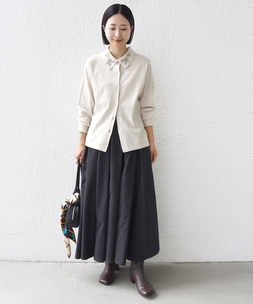 セール】【WEB限定】〈手洗い可能〉ビーズ 刺しゅう 襟付 ニット