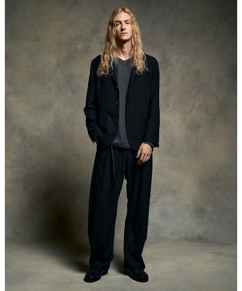 wjk（ダヴルジェイケイ）の「relax single jacket（テーラードジャケット・メンズ・ブラック/チャコールグレー・SMALL/MEDIUM/LARGE/X-LARGE）」の10枚目の写真