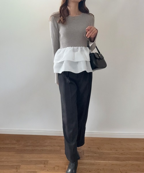 LAUIR(ラウアー)の「フレア袖ペプラムドッキングニットトップス(ニット/セーター・レディース・グレー/アイボリー/ブラック・SMALL/MEDIUM/LARGE)」の10枚目の写真