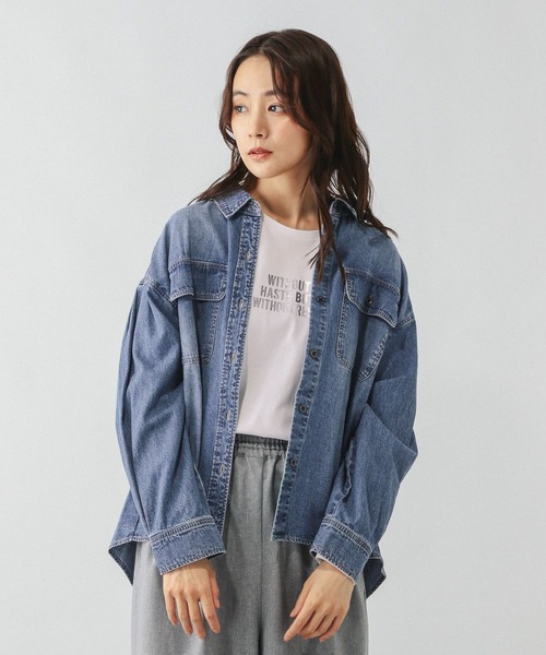 GLOBAL WORK（グローバルワーク）の「GOODデニムシャツ/580825（シャツ/ブラウス・レディース・ダークブラウン/ブルー系その他6/サックスブルー・MEDIUM/LARGE）」の21枚目の写真