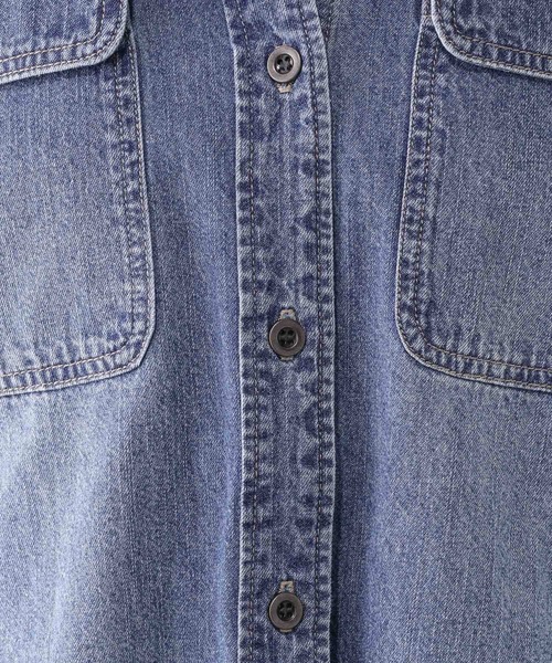 GLOBAL WORK（グローバルワーク）の「GOODデニムシャツ/580825（シャツ/ブラウス・レディース・ダークブラウン/ブルー系その他6/サックスブルー・MEDIUM/LARGE）」の11枚目の写真
