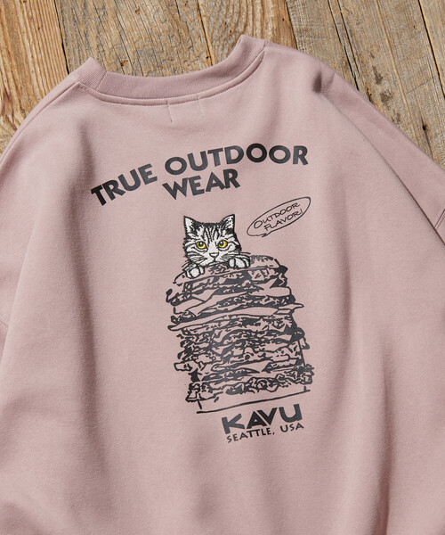 FREAK'S STORE(フリークスストア)の「限定展開 KAVU×FREAK'S STORE/カブ― 別注 デザイン刺繍 クルーネック スウェット / Burger Cat(スウェット・メンズ・スミクロ/ピンク/グレイッシュベージュ/アッシュグレー・SMALL/MEDIUM/LARGE)」の21枚目の写真