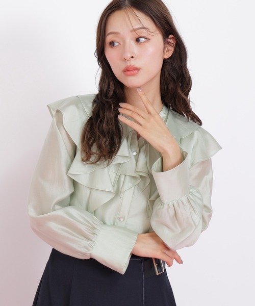 JILL by JILL STUART（ジルバイジルスチュアート）の「◇長袖ラッフルブラウス（シャツ/ブラウス・レディース・ホワイト/ブラウン/グリーン・FREE）」の3枚目の写真