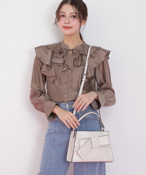 JILL by JILL STUART（ジルバイジルスチュアート）の「◇長袖ラッフルブラウス（シャツ/ブラウス・レディース・ホワイト/ブラウン/グリーン・FREE）」の6枚目の写真