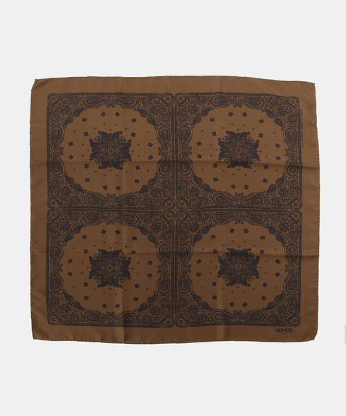 CITYSHOP(シティーショップ)の「AENEIS MINIMUL BANDANA SILK SCARF 68CM:スカーフ(バンダナ/スカーフ・レディース・ブラック・FREE)」の6枚目の写真