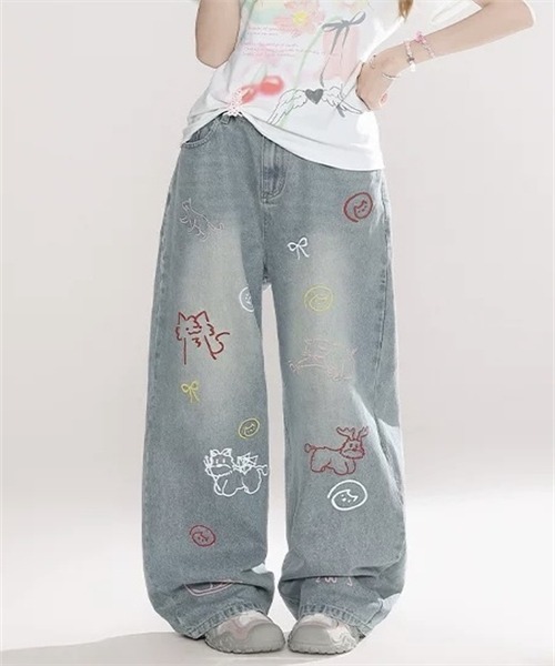 Dream garden(ドリームガーデン)の「ゆったりサイズ 刺繍柄デニムパンツ(デニムパンツ・レディース・ブルー・S/M/L/XL)」の12枚目の写真