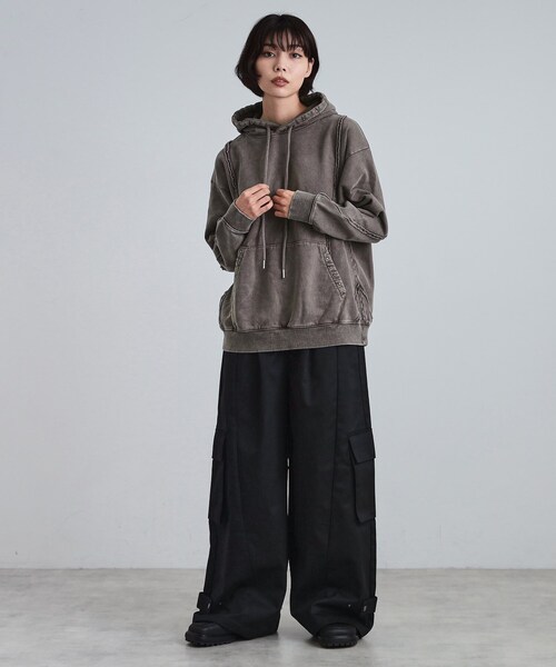 tk.TAKEO KIKUCHI（ティーケータケオキクチ）の「ワイドカーゴパンツ（その他パンツ・メンズ・ブラック/オリーブ/ナチュラル・01/02/03）」の20枚目の写真