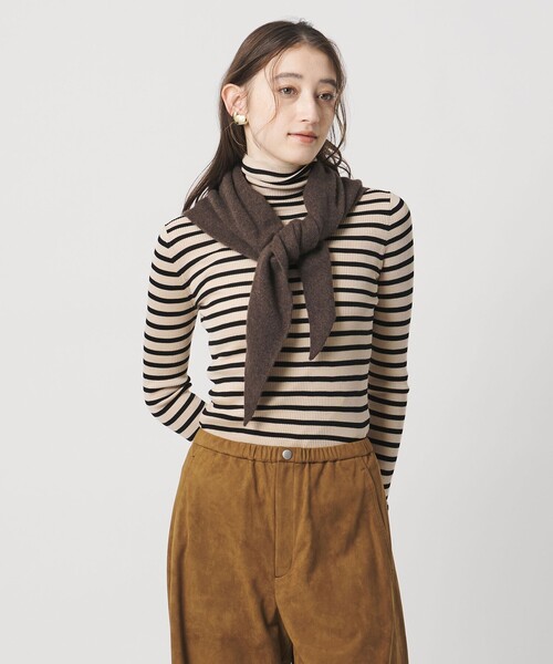 UNITED ARROWS(ユナイテッドアローズ)の「リブ ボーダー タートル ニット(ニット/セーター・レディース・ブラック/ベージュ/ネイビー・FREE)」の7枚目の写真