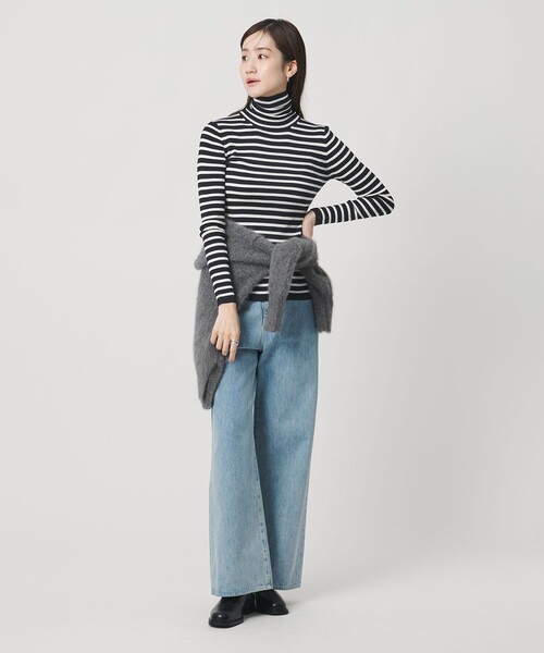 UNITED ARROWS(ユナイテッドアローズ)の「リブ ボーダー タートル ニット(ニット/セーター・レディース・ブラック/ベージュ/ネイビー・FREE)」の12枚目の写真