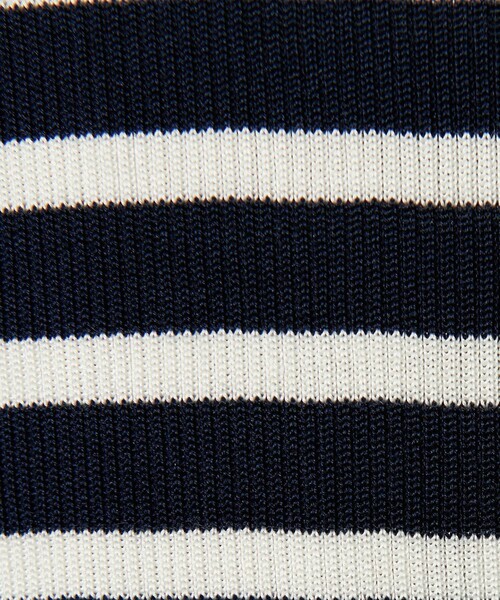 UNITED ARROWS(ユナイテッドアローズ)の「リブ ボーダー タートル ニット(ニット/セーター・レディース・ブラック/ベージュ/ネイビー・FREE)」の20枚目の写真