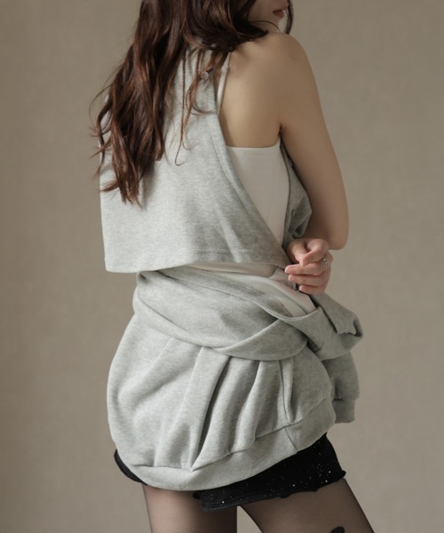 Ulysses(ユリシス)の「袖ボタンマルチWAYスウェットトップス(スウェット・レディース・グレー/ブラック・F)」の3枚目の写真