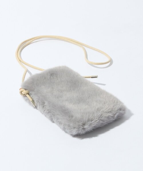 un dix cors(アンディコール)の「《コーデのアクセントに◎》エコファーミニショルダー(ショルダーバッグ・レディース・モカ/ベージュ・FREE)」の9枚目の写真