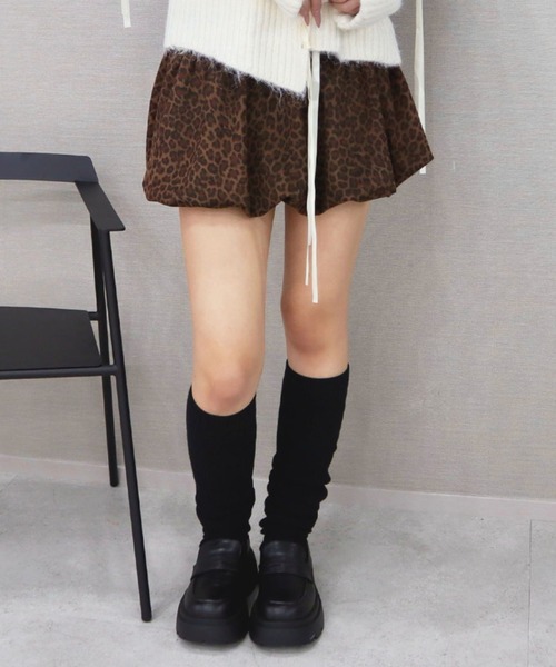 CECIL McBEE(セシルマクビー)の「バルーンミニスカート(スカート・レディース・ブラック/ベージュ/ブラウン・LARGE/MEDIUM)」の1枚目の写真