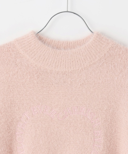 by LOVEiT（バイラビット）の「肩スリットモヘアーニット（ニット/セーター・キッズ・ピンク/オフホワイト/グレー・150cm/140cm/160cm/120cm/130cm）」の10枚目の写真