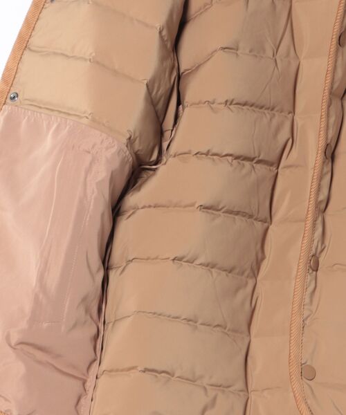 Vincent et Mireille（バンソンエミレイユ）の「【Vincent et Mireille】Stitchless down Cardigan（ダウンジャケット/コート・レディース・ベージュ/ブラック・36/34）」の4枚目の写真