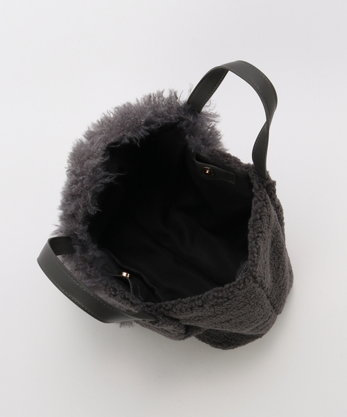 B.C STOCK（ベーセーストック）の「T.S.L/ティーエスエル フェイクファートートバッグ（ショルダーバッグ・レディース・ブラウン/ベージュ/チャコールグレー・FREE）」の7枚目の写真