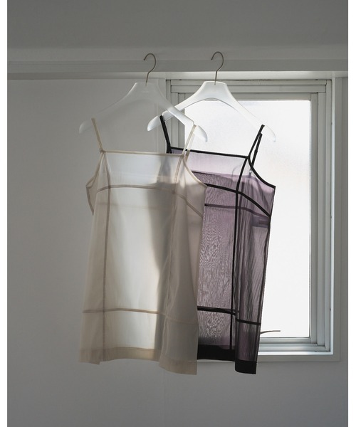 anuke（アンヌーク）の「Sheer Panel Longcamisole（キャミソール・レディース・アイボリー/ブラック・FREE）」の8枚目の写真