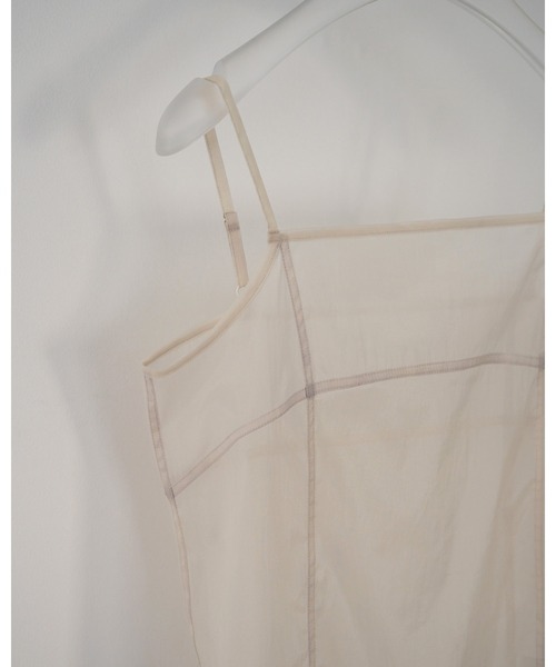 anuke（アンヌーク）の「Sheer Panel Longcamisole（キャミソール・レディース・アイボリー/ブラック・FREE）」の9枚目の写真