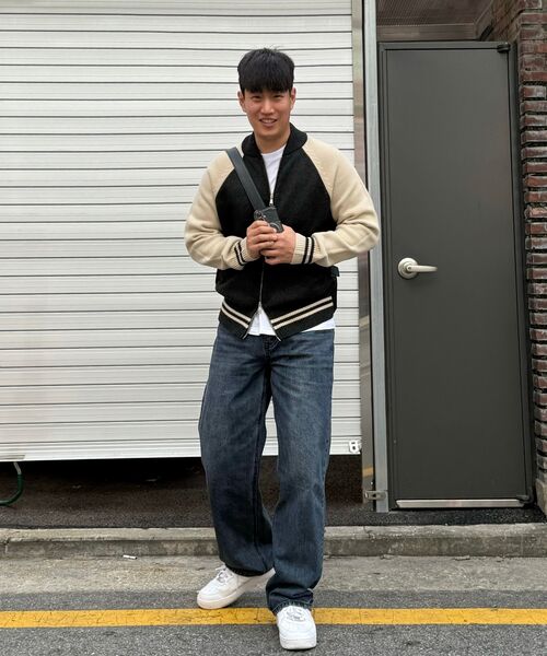 TOFFEE(トフィー)の「モアワイドデニムパンツ (WASHED GREISH BLUE)(デニムパンツ・メンズ・その他・SMALL/MEDIUM/LARGE/X-LARGE)」の13枚目の写真