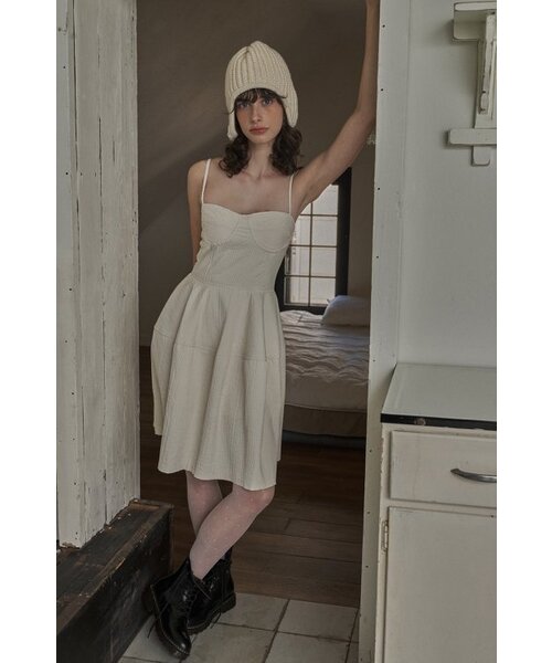 WITHOUT SUMMER(ウィズアウトサマ)の「レナワンピース_アイボリー(ワンピース・レディース・その他・FREE)」の1枚目の写真