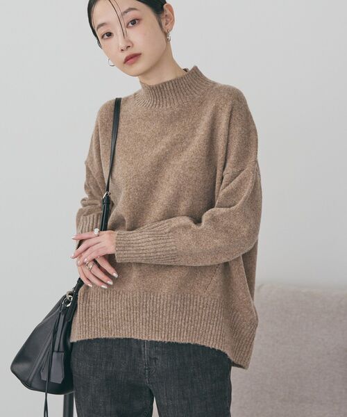 AMERICAN HOLIC(アメリカンホリック)の「モックネックコクーンニットプルオーバー(ニット/セーター・レディース・ベージュ/ブラック/パープル/ミント/杢グレー・M/L)」の7枚目の写真