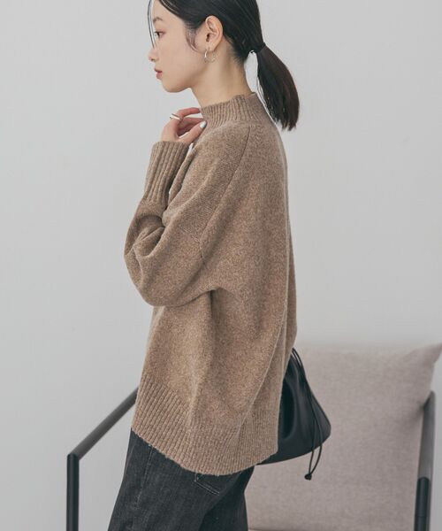 AMERICAN HOLIC(アメリカンホリック)の「モックネックコクーンニットプルオーバー(ニット/セーター・レディース・ベージュ/ブラック/パープル/ミント/杢グレー・M/L)」の8枚目の写真