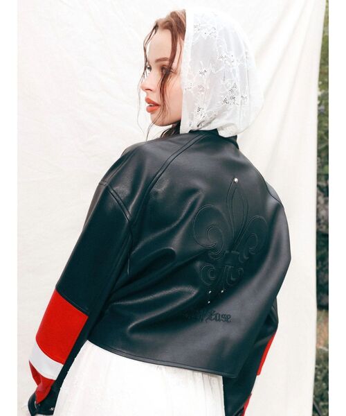 EVRIS（エヴリス）の「エンブレムドッキングバイカーブルゾン（ブルゾン・レディース・ブラック/その他1/ブラウン・FREE）」の6枚目の写真