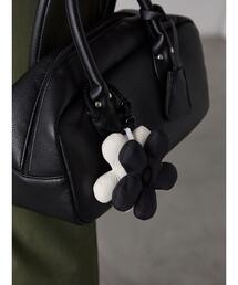 Lugnoncure | フワフワフラワーチャーム(ネックレス)