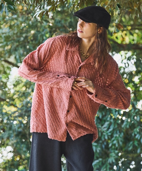 CASPER JOHN（キャスパージョン）の「Slash fringe shirts/スラッシュフリンジシャツ（シャツ/ブラウス・メンズ・ブラック/ピンク/ホワイト・LARGE/MEDIUM/SMALL/X-SMALL）」の5枚目の写真