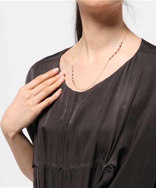 SLY（スライ）の「FRINGE BEADS N/C（ネックレス・レディース・オフホワイト/ダークグリーン/ブラウン・FREE）」の8枚目の写真