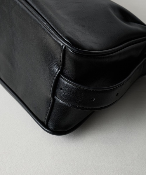 WYM LIDNM（ウィム バイ リドム）の「EMBOSSED SOFT GLOW SHOULDER BAG（ショルダーバッグ・メンズ・ブラック・FREE）」の13枚目の写真