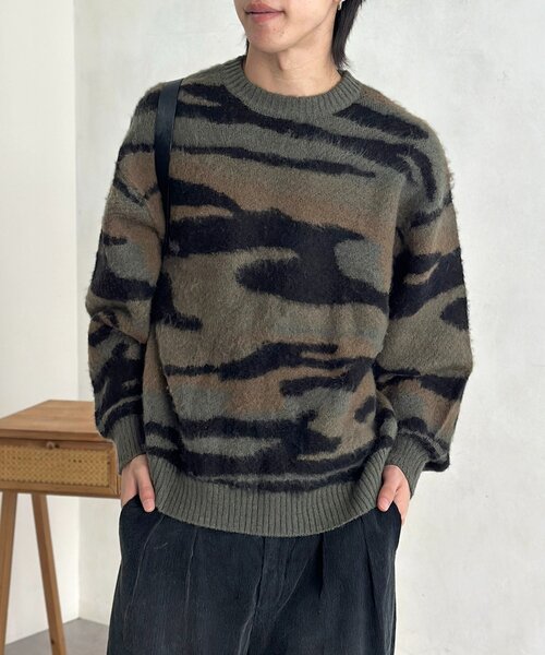 CPCM（シーピーシーエム）の「モヘアライク総柄ニットプルオーバー（ニット/セーター・メンズ・カーキ/ベージュ・MEDIUM/LARGE）」の8枚目の写真