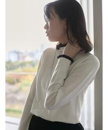 配色フリル衿ニットプルオーバー