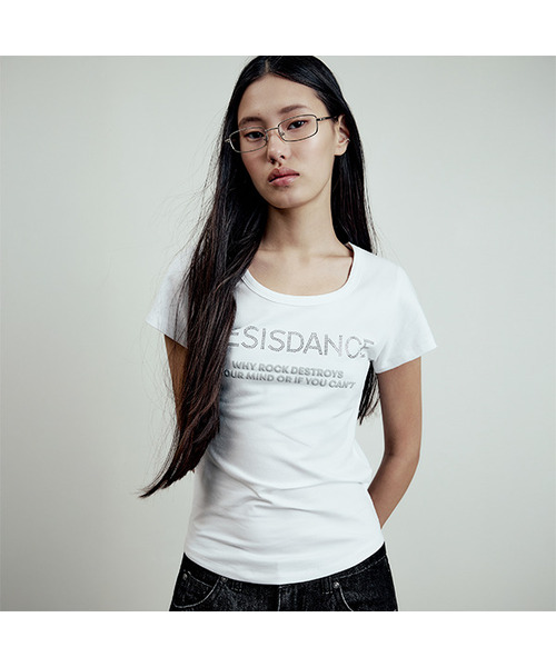 LMOOD(エルムード)の「ジュエルトリミングハーフTシャツホワイト(Tシャツ/カットソー・レディース・その他・38/36)」の1枚目の写真