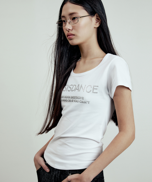 LMOOD(エルムード)の「ジュエルトリミングハーフTシャツホワイト(Tシャツ/カットソー・レディース・その他・38/36)」の3枚目の写真