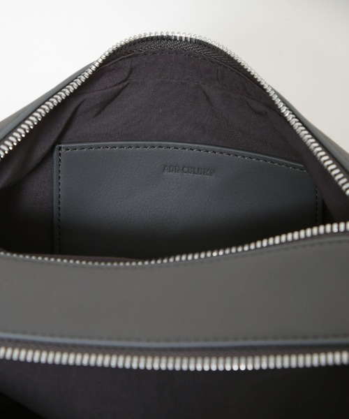 ADD CULUMN（アドカラム）の「ADD CULUMN/TABLET BOX（ショルダーバッグ・レディース・ダークグレー/アイボリー/イエロー・FREE）」の14枚目の写真