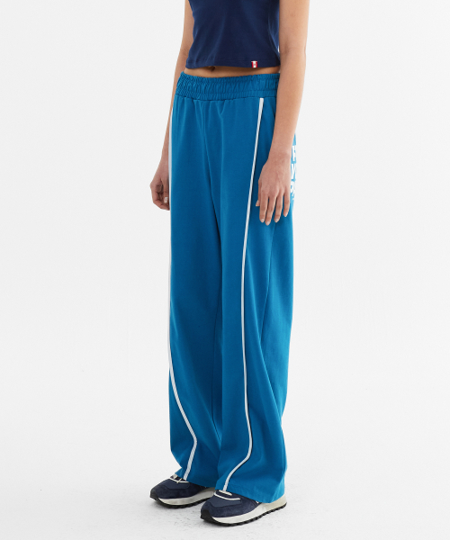 MENASOO(ミナス)の「Line Point Pin Tuck Cotton Pants_Blue(スウェットパンツ・レディース・ブルー・2/1)」の3枚目の写真