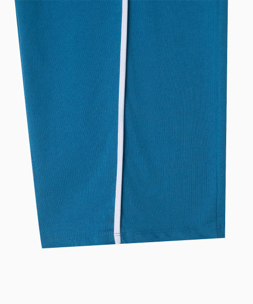 MENASOO(ミナス)の「Line Point Pin Tuck Cotton Pants_Blue(スウェットパンツ・レディース・ブルー・2/1)」の11枚目の写真