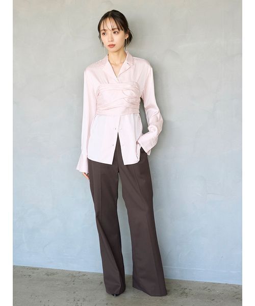 SNIDEL（スナイデル）の「サテンレイヤードストラクチャーブラウス（シャツ/ブラウス・レディース・アイボリー/ライトピンク/グレー・F）」の18枚目の写真