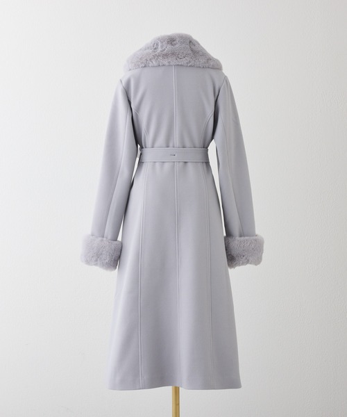 one after another NICE CLAUP（ワンアフターアナザーナイスクラップ）の「【サイズ展開あり】襟袖フェイクファーロングコート（ステンカラーコート・レディース・チャコールグレー/アイボリー/ベージュ/ライトグレー・SMALL/MEDIUM）」の20枚目の写真