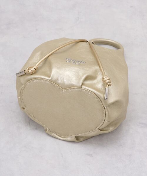 LANVIN en Bleu（ランバンオンブルー）の「メタリックハートショルダーバッグ（ショルダーバッグ・レディース・ゴールド/ブラック/シルバー・FREE）」の6枚目の写真