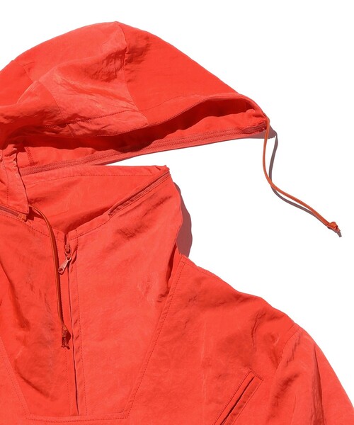 BEAMS PLUS（ビームスプラス）の「EURO Anorak Nylon Sateen（ブルゾン・メンズ・ロイヤルブルー/オフホワイト/オレンジ・X-LARGE/LARGE/MEDIUM/SMALL）」の8枚目の写真