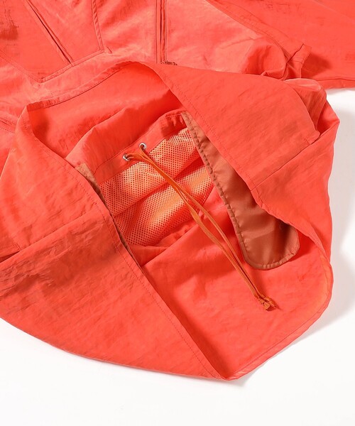 BEAMS PLUS（ビームスプラス）の「EURO Anorak Nylon Sateen（ブルゾン・メンズ・ロイヤルブルー/オフホワイト/オレンジ・X-LARGE/LARGE/MEDIUM/SMALL）」の14枚目の写真